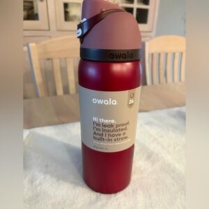 NWT Owala Metallic Red Insulated Water Bottle 24oz!